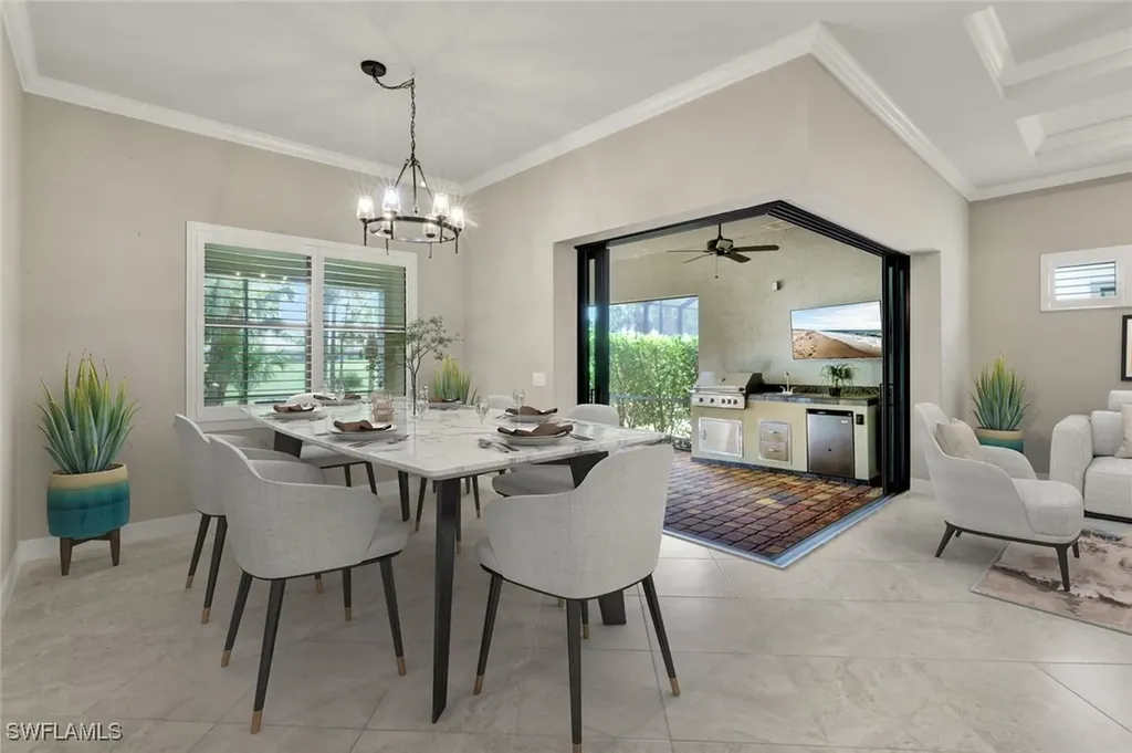9350 Greyhawk Trail Naples FL 34120