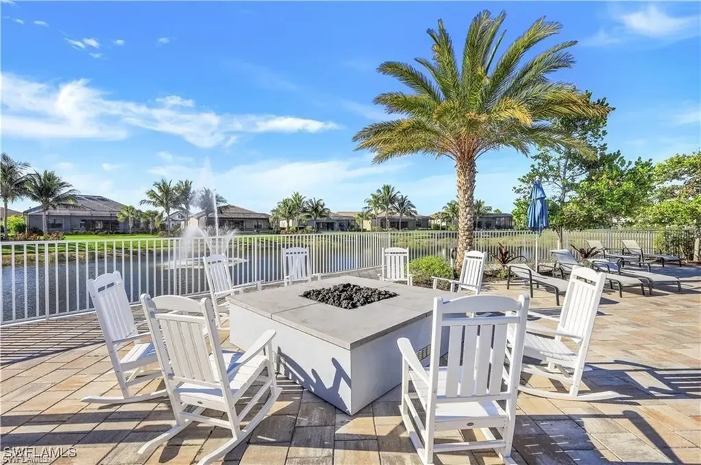 9350 Greyhawk Trail Naples FL 34120