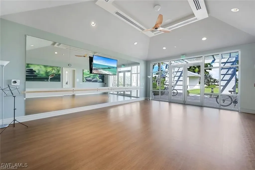 9350 Greyhawk Trail Naples FL 34120