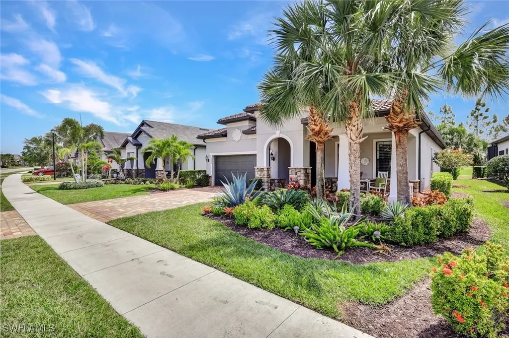 9350 Greyhawk Trail Naples FL 34120