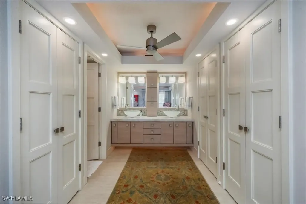 107 Clubhouse Lane Naples FL 34105