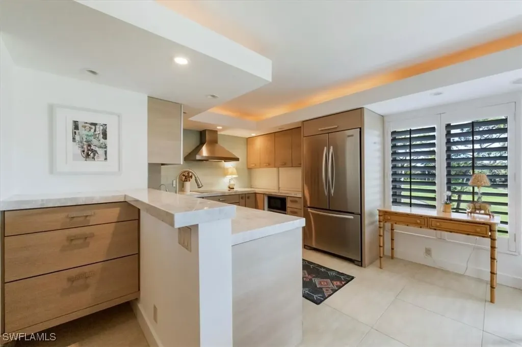 107 Clubhouse Lane Naples FL 34105