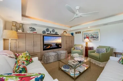107 Clubhouse Lane Naples FL 34105
