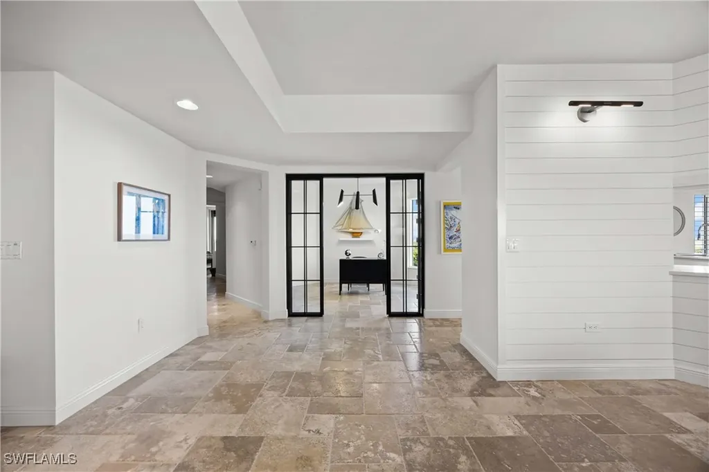 1060 Borghese Lane Naples FL 34114