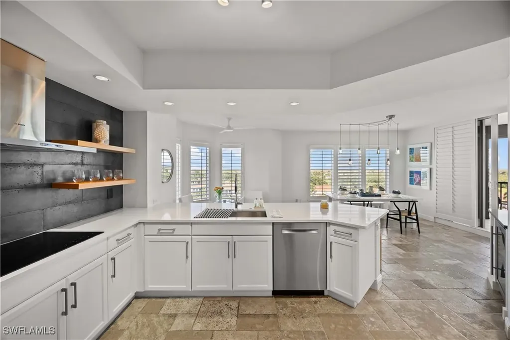 1060 Borghese Lane Naples FL 34114