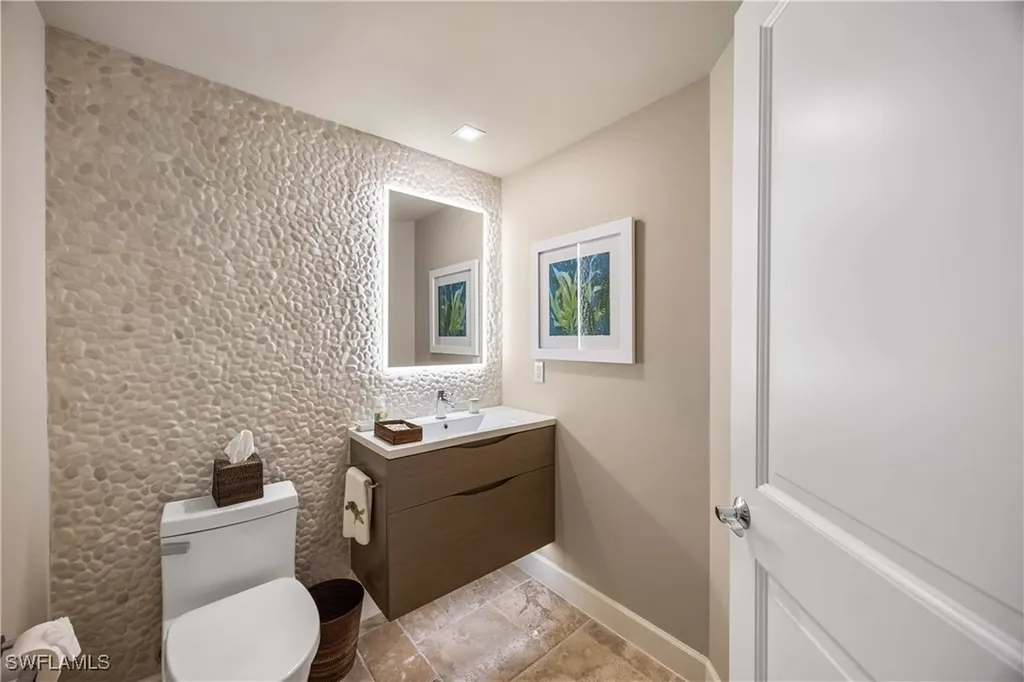 1060 Borghese Lane Naples FL 34114