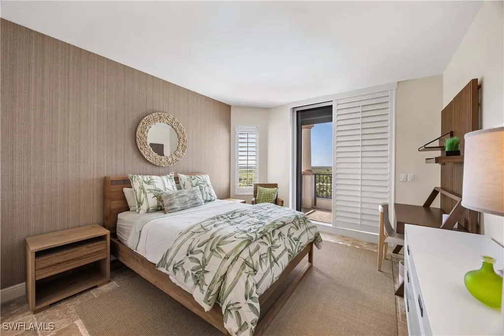 1060 Borghese Lane Naples FL 34114