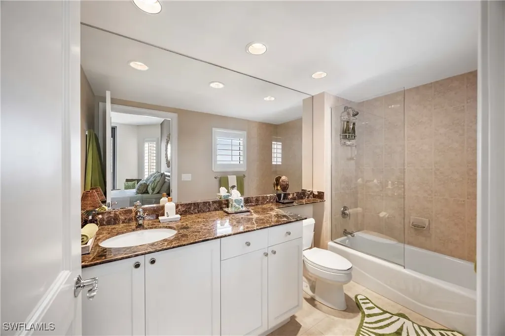 1060 Borghese Lane Naples FL 34114
