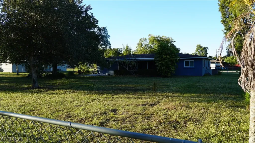 12319 2nd Street Fort Myers FL 33905