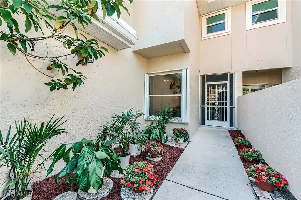 419 Emerald Bay Circle Naples FL 34110