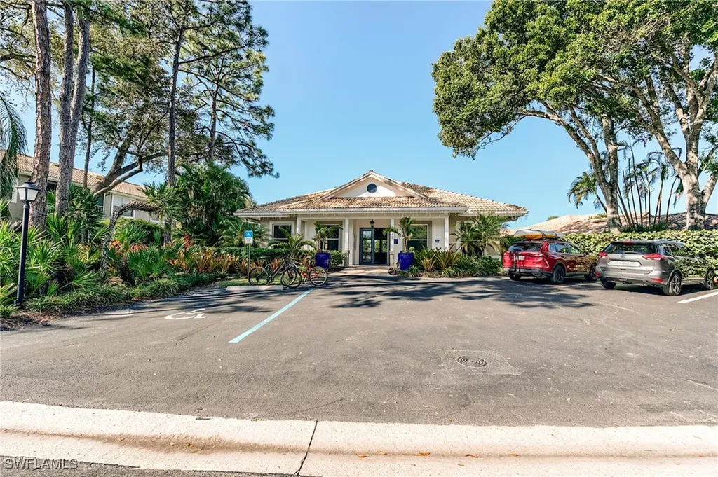 419 Emerald Bay Circle Naples FL 34110