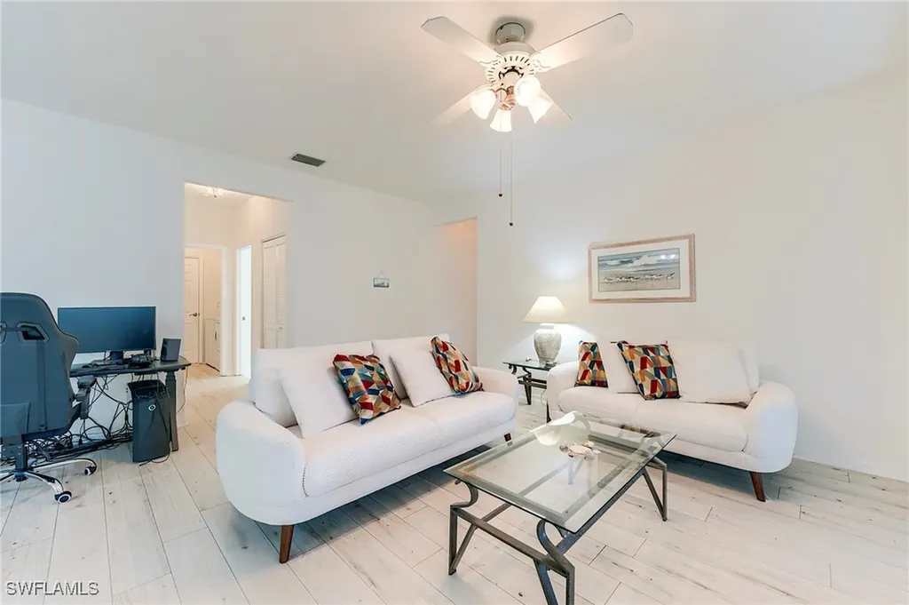 419 Emerald Bay Circle Naples FL 34110