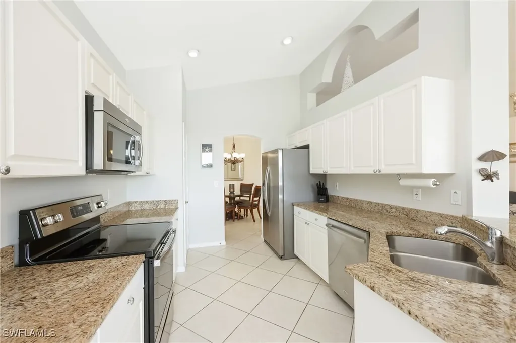 7828 Gardner Drive Naples FL 34109