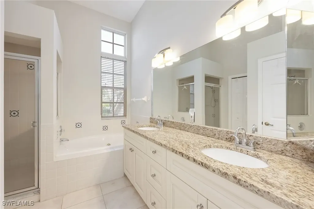 7828 Gardner Drive Naples FL 34109