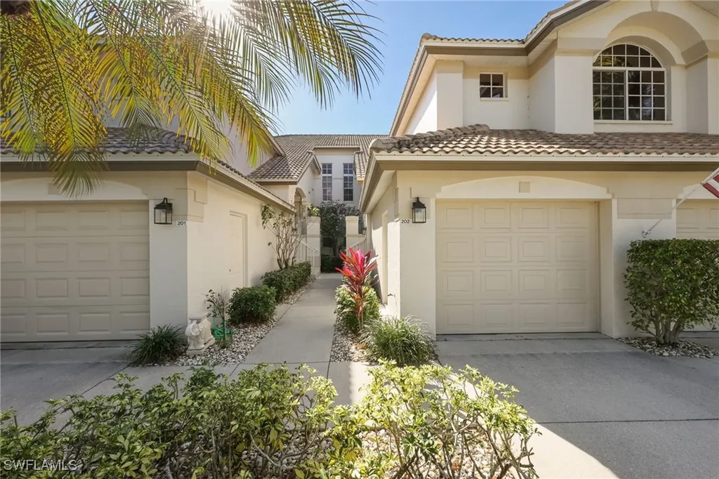 7828 Gardner Drive Naples FL 34109