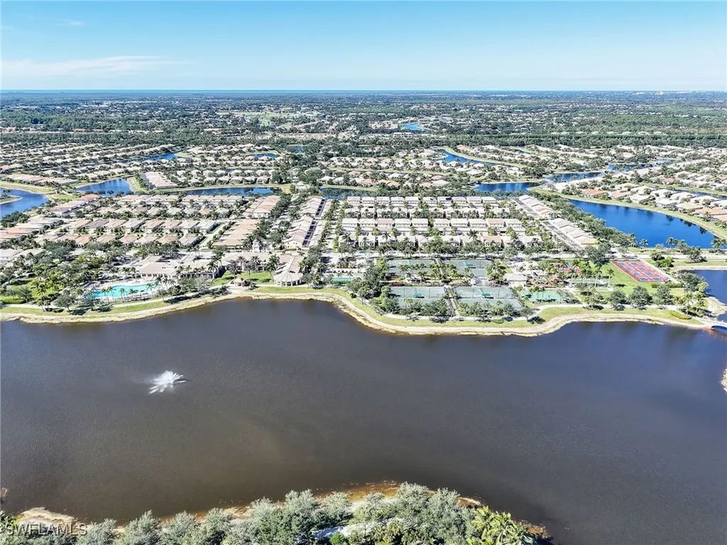 8205 Xenia Lane Naples FL 34114