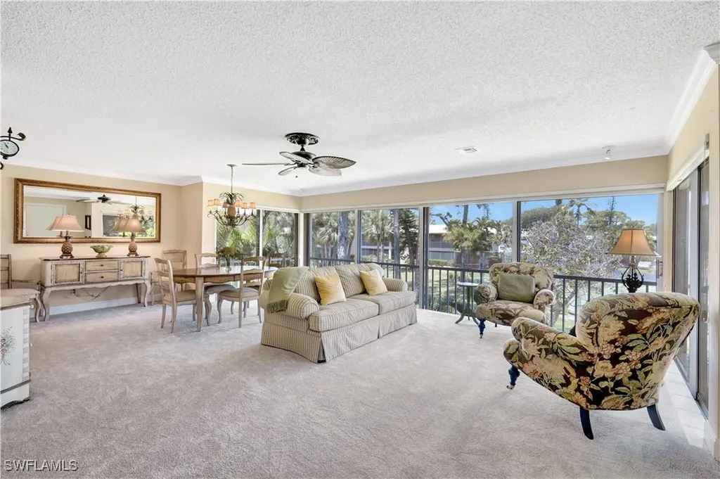 1549 Sandpiper Street Naples FL 34102