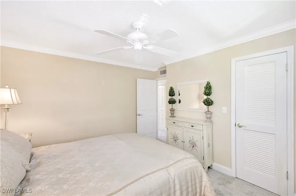 1549 Sandpiper Street Naples FL 34102