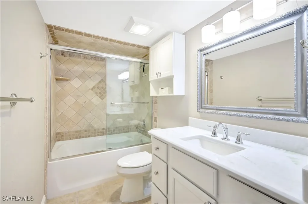 1549 Sandpiper Street Naples FL 34102