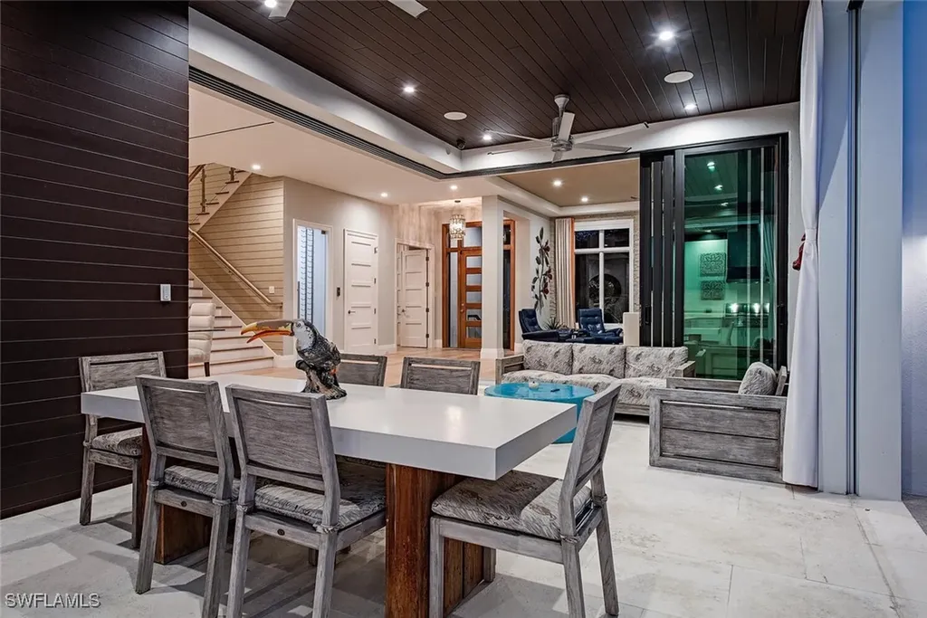 1230 Gulf Shore Boulevard S Naples FL 34102