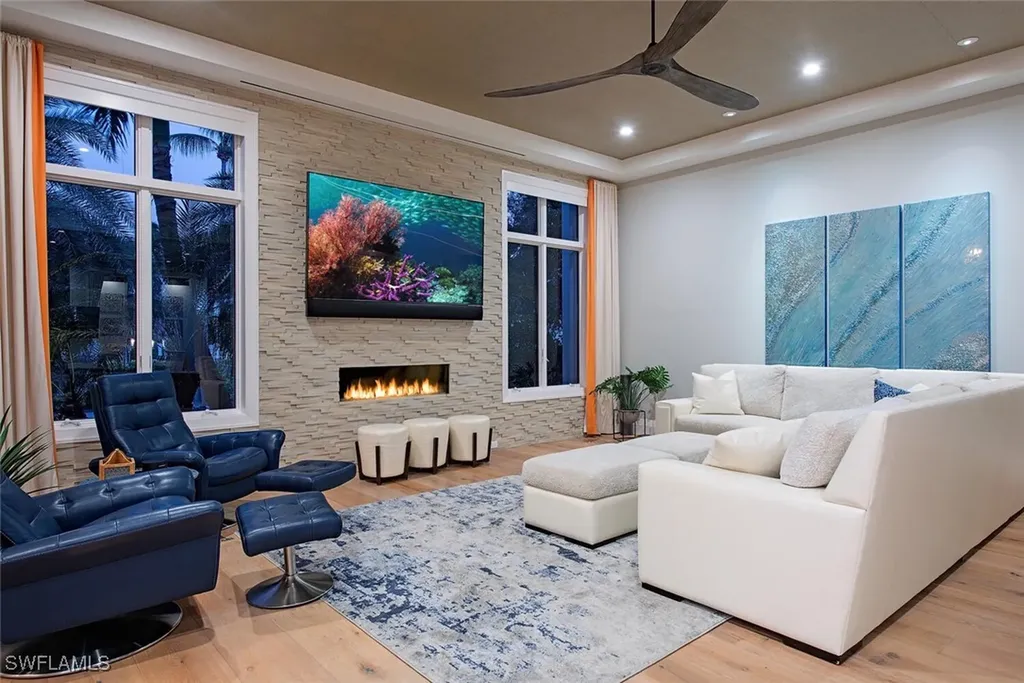 1230 Gulf Shore Boulevard S Naples FL 34102