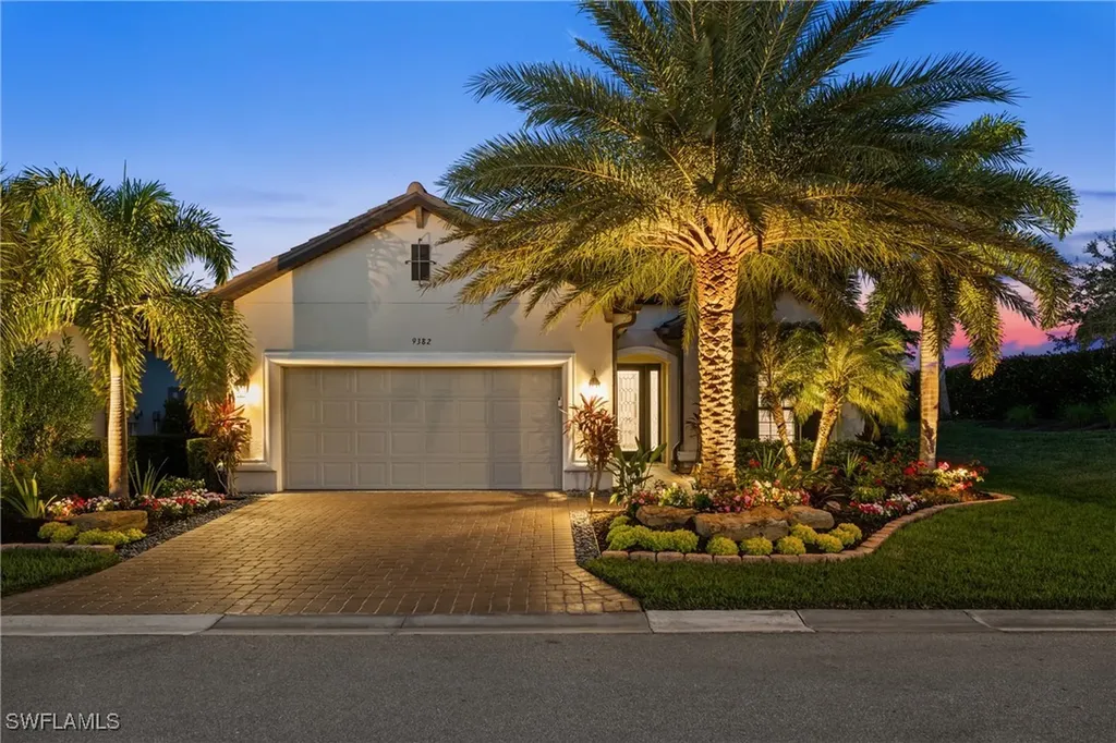 9382 Carretto Drive Naples FL 34119