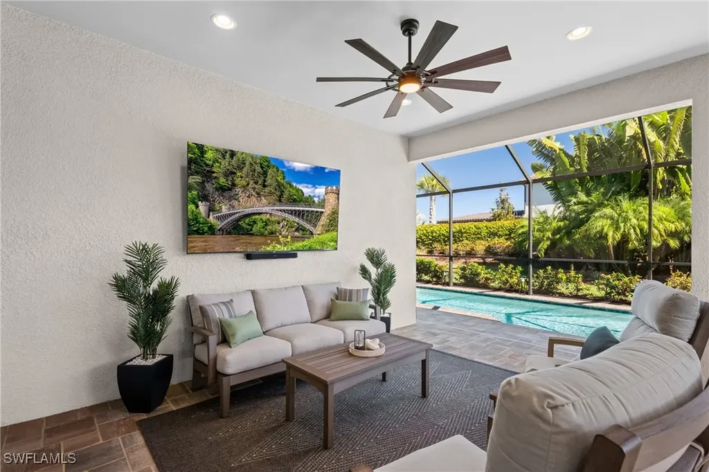 9382 Carretto Drive Naples FL 34119