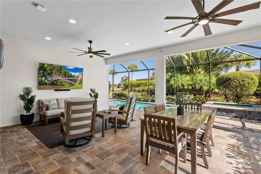 9382 Carretto Drive Naples FL 34119