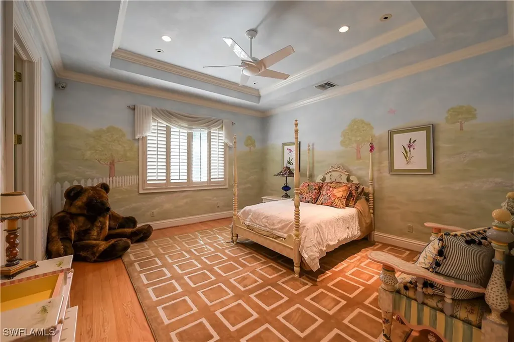 683 Hickory Road Naples FL 34108