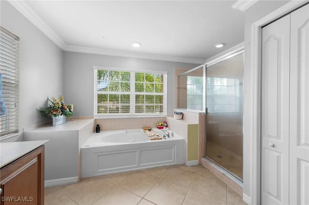 8364 Laurel Lakes Boulevard Naples FL 34119