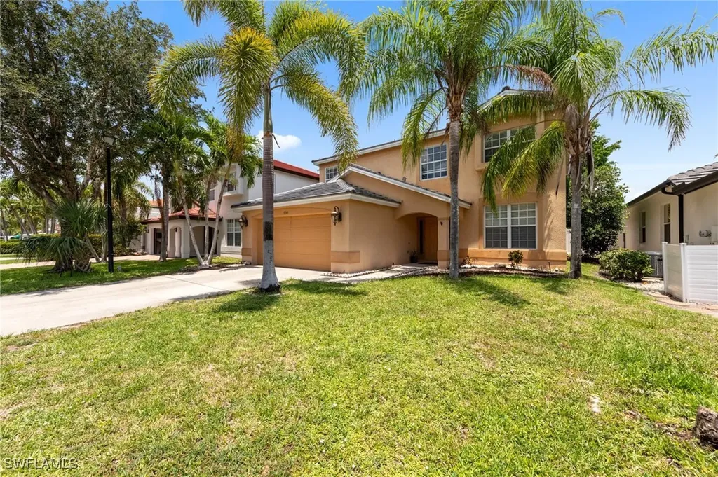 8364 Laurel Lakes Boulevard Naples FL 34119