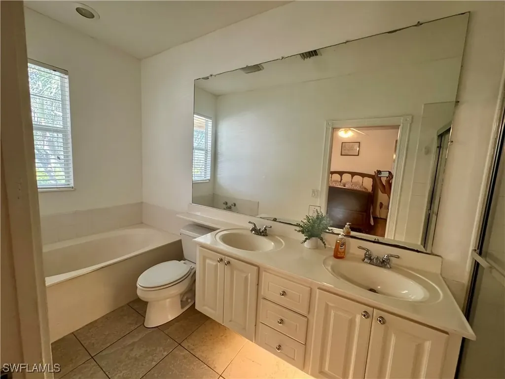 28203 Jeneva Way Bonita Springs FL 34135
