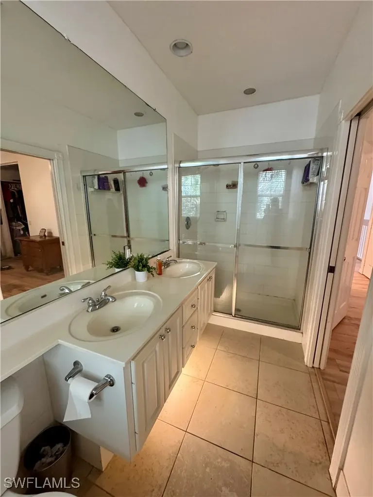 28203 Jeneva Way Bonita Springs FL 34135