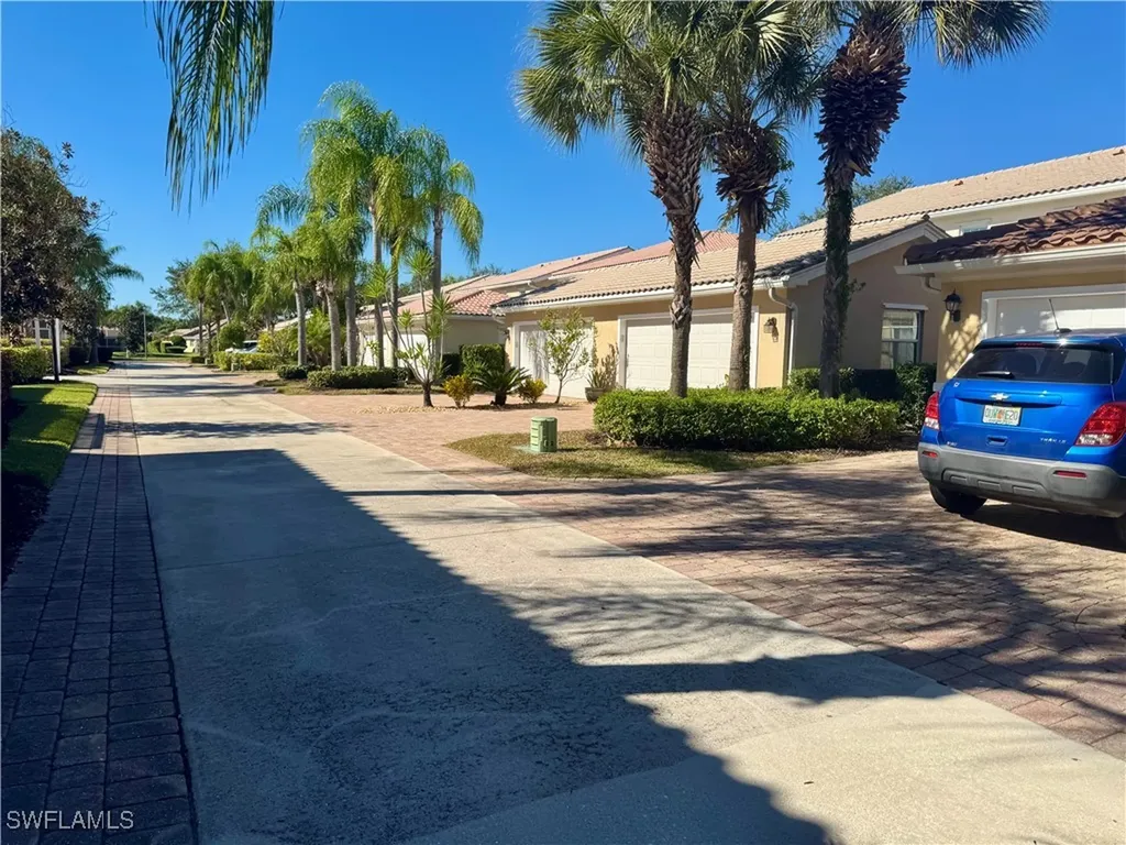 28203 Jeneva Way Bonita Springs FL 34135