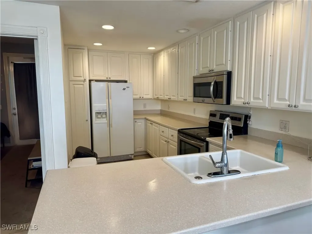 28203 Jeneva Way Bonita Springs FL 34135