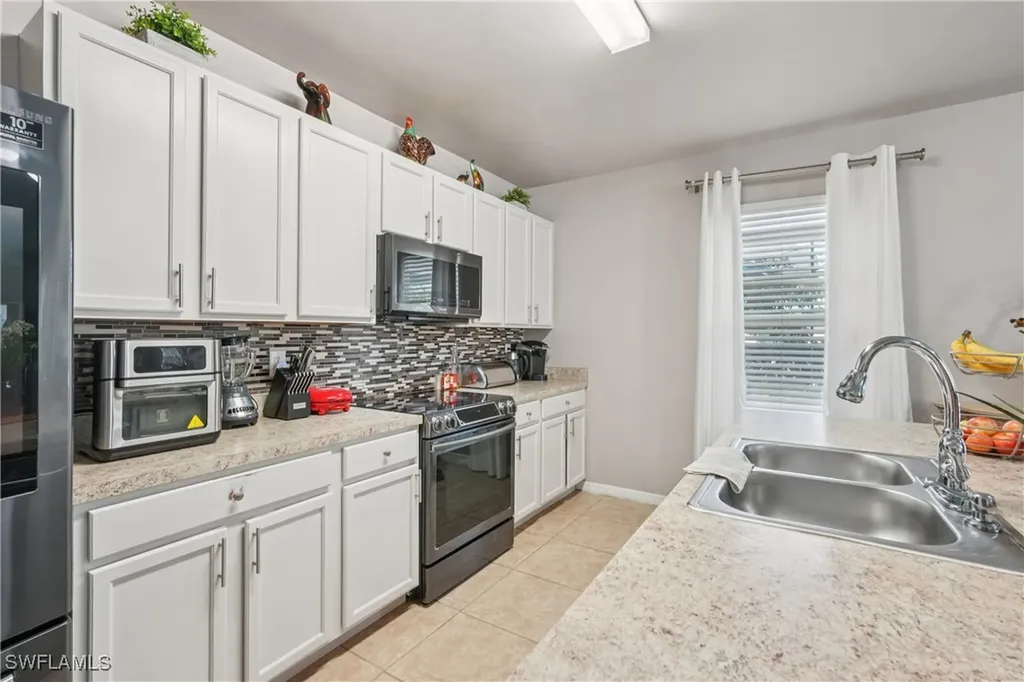 26760 Saville Avenue Bonita Springs FL 34135