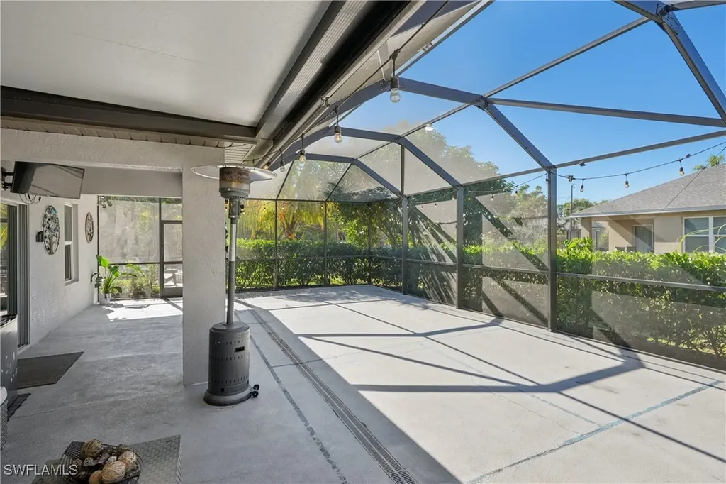 26760 Saville Avenue Bonita Springs FL 34135