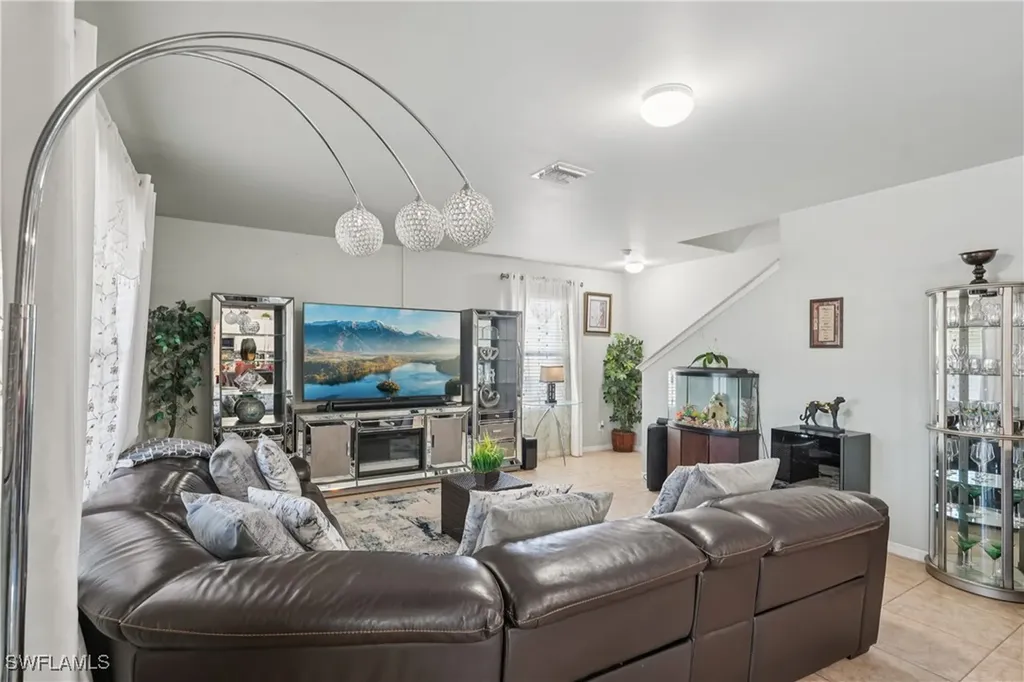 26760 Saville Avenue Bonita Springs FL 34135