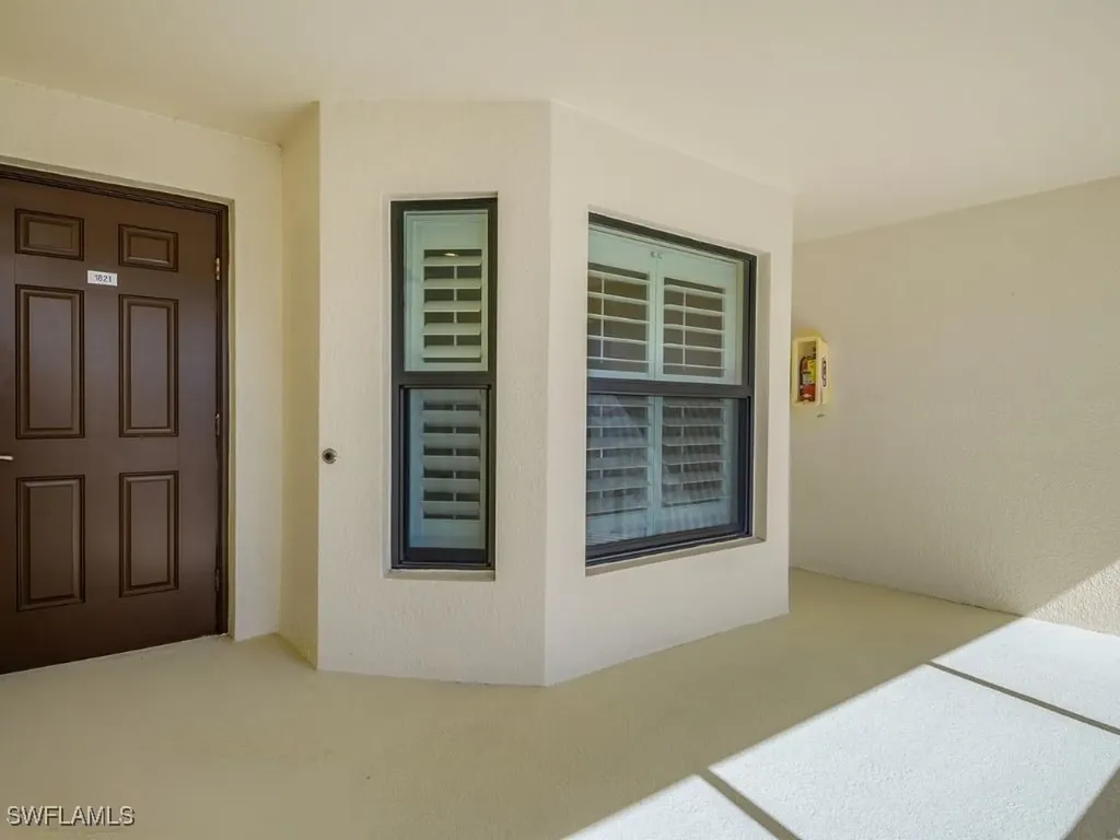 9509 Avellino Way Naples FL 34113