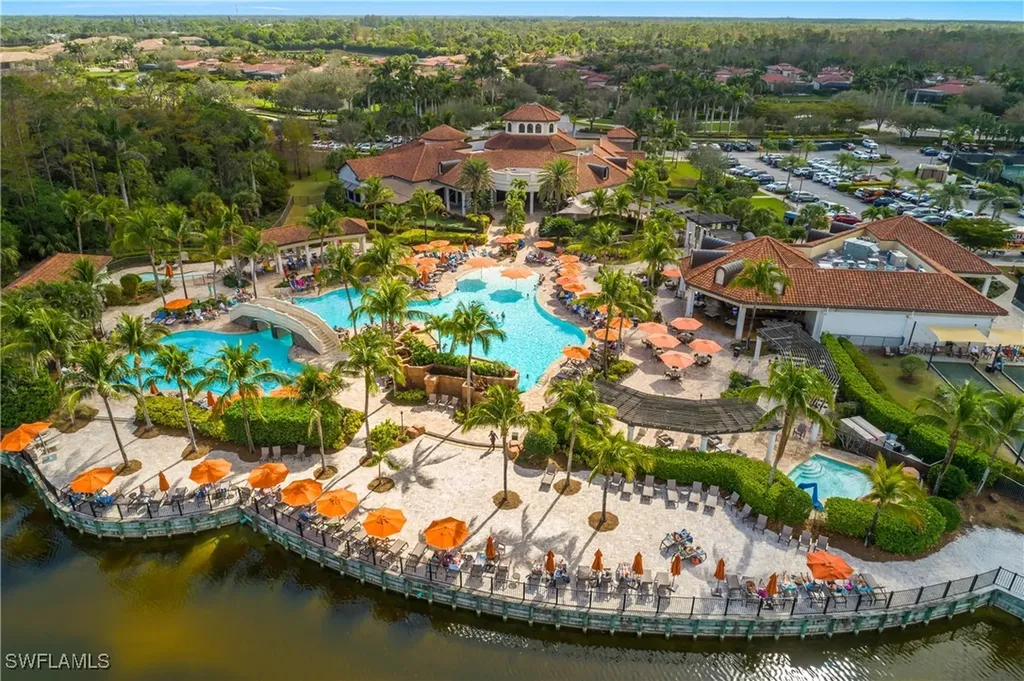 9509 Avellino Way Naples FL 34113