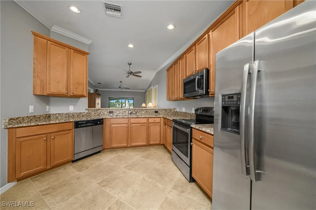 9509 Avellino Way Naples FL 34113