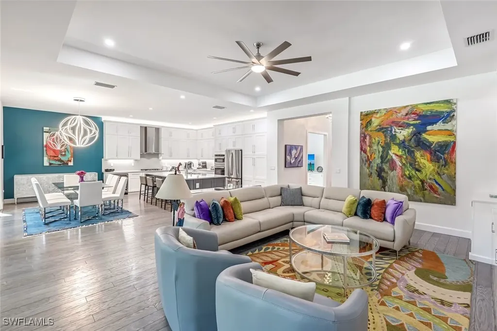12083 Azalea Way Naples FL 34120