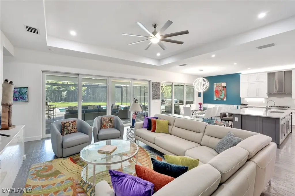 12083 Azalea Way Naples FL 34120