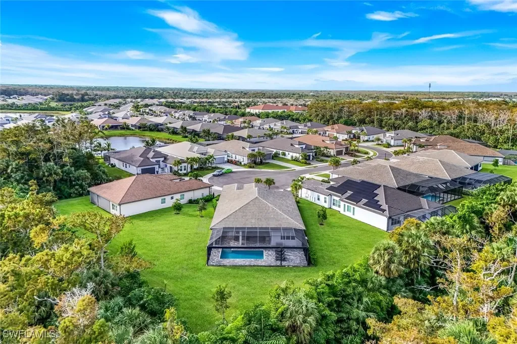 12083 Azalea Way Naples FL 34120