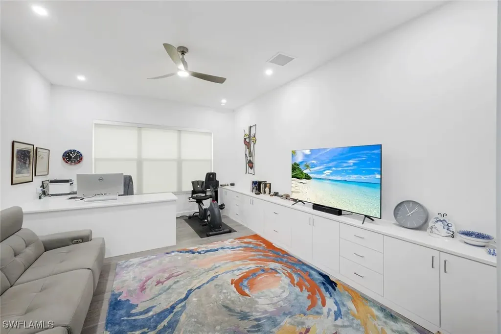 12083 Azalea Way Naples FL 34120