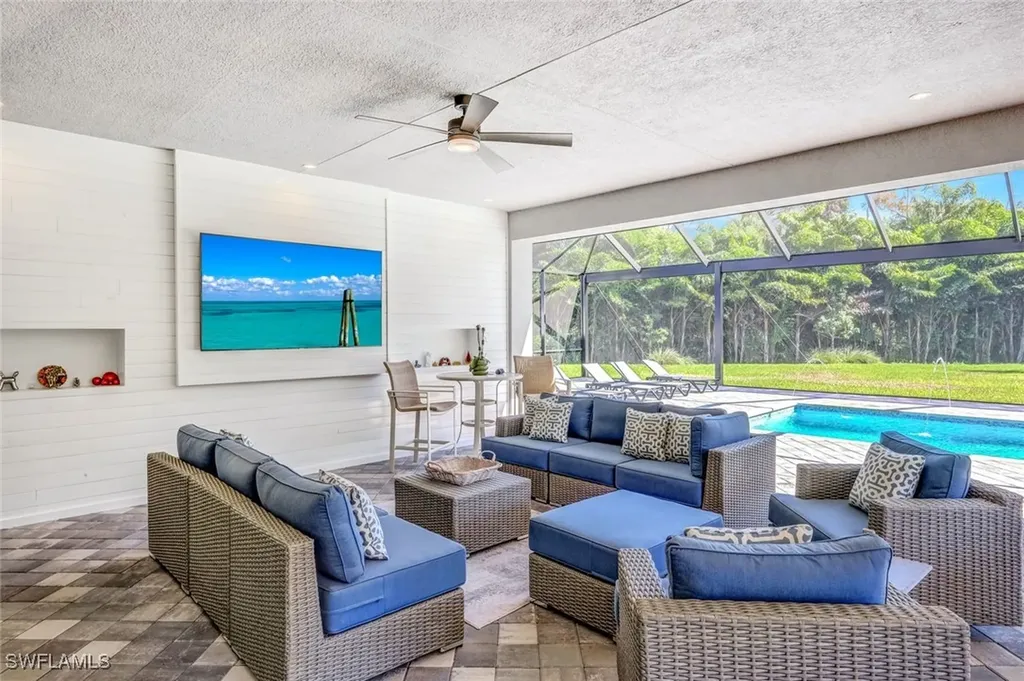 12083 Azalea Way Naples FL 34120