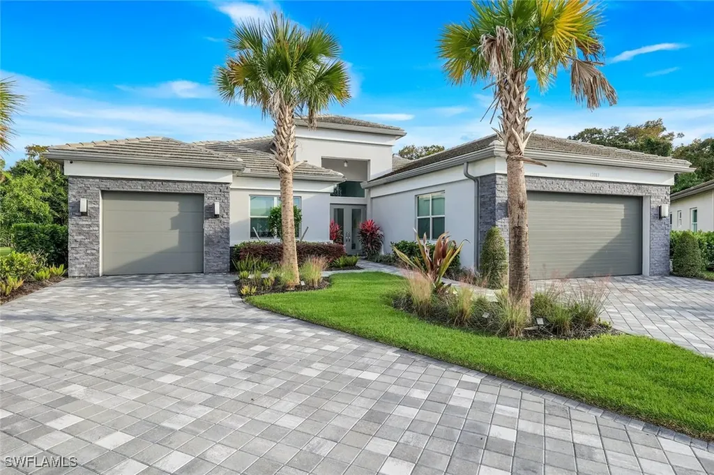 12083 Azalea Way Naples FL 34120