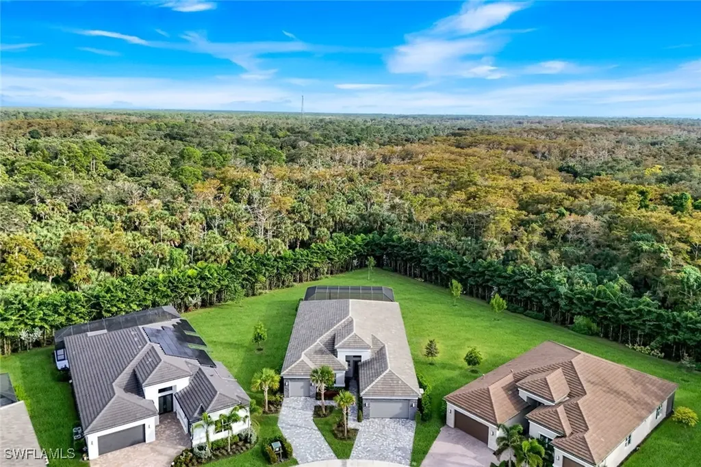 12083 Azalea Way Naples FL 34120