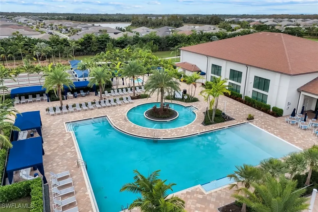 12083 Azalea Way Naples FL 34120