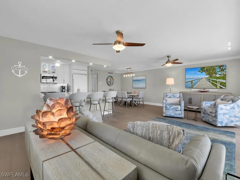 222 Harbour Drive Naples FL 34103